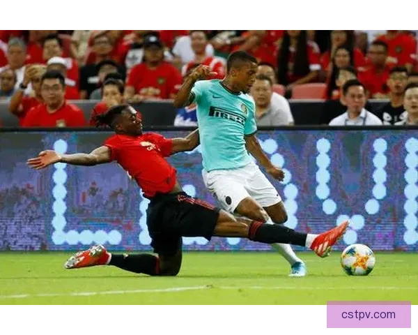 卡塞米罗声东击西妙传撕裂防线一脚助攻尽显大师风骚足球智慧巅峰之作